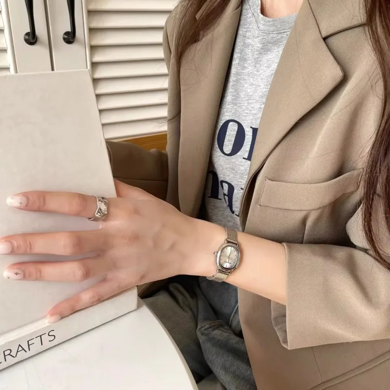 Mała owalna tarcza Zielony zeg – Vintage Fashion Watches recenzja i cena